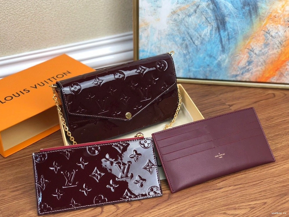 WIS POCHETTE VUITTON FÉLICIE LOUIS 0814